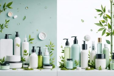 Conceptual image of a vanity split into two halves, one cluttered with plastic beauty products and the other showcasing sustainable beauty items like bamboo containers and glass bottles, representing the transition to eco-friendly beauty.